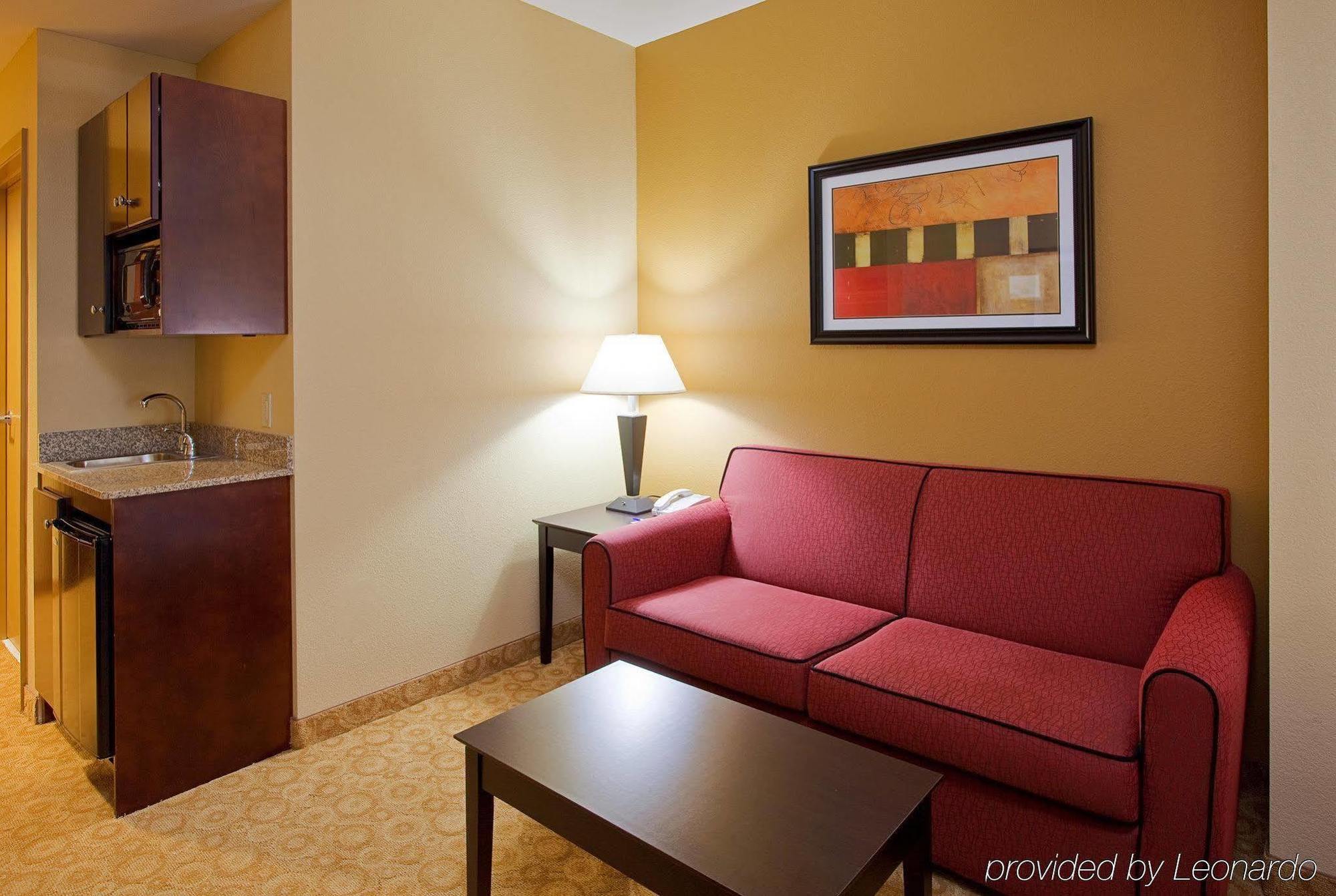 Holiday Inn Express Hotel & Suites Pensacola-West Navy Base By Ihg Beach Haven Quarto foto