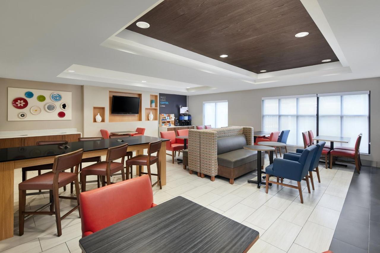 Holiday Inn Express Hotel & Suites Pensacola-West Navy Base By Ihg Beach Haven Exterior foto