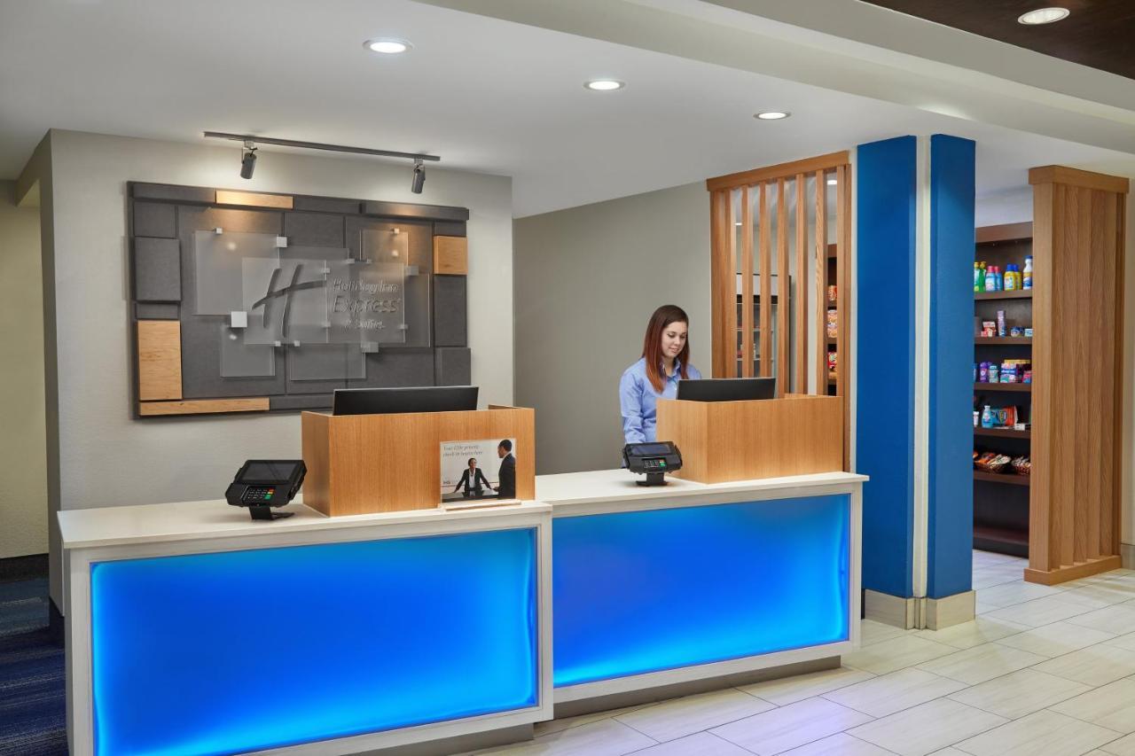 Holiday Inn Express Hotel & Suites Pensacola-West Navy Base By Ihg Beach Haven Exterior foto